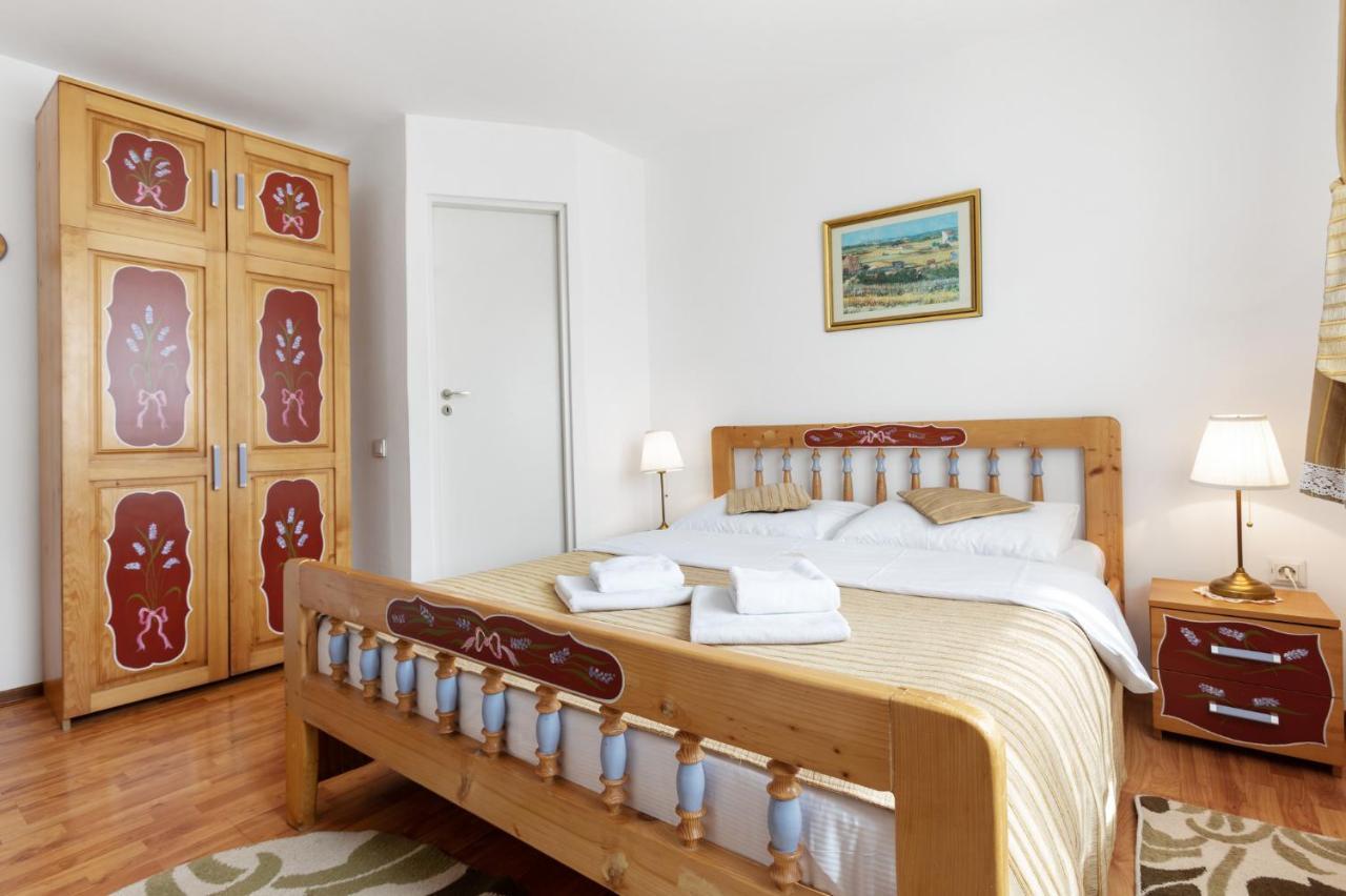 Casa Rasnoveana Bagian luar foto