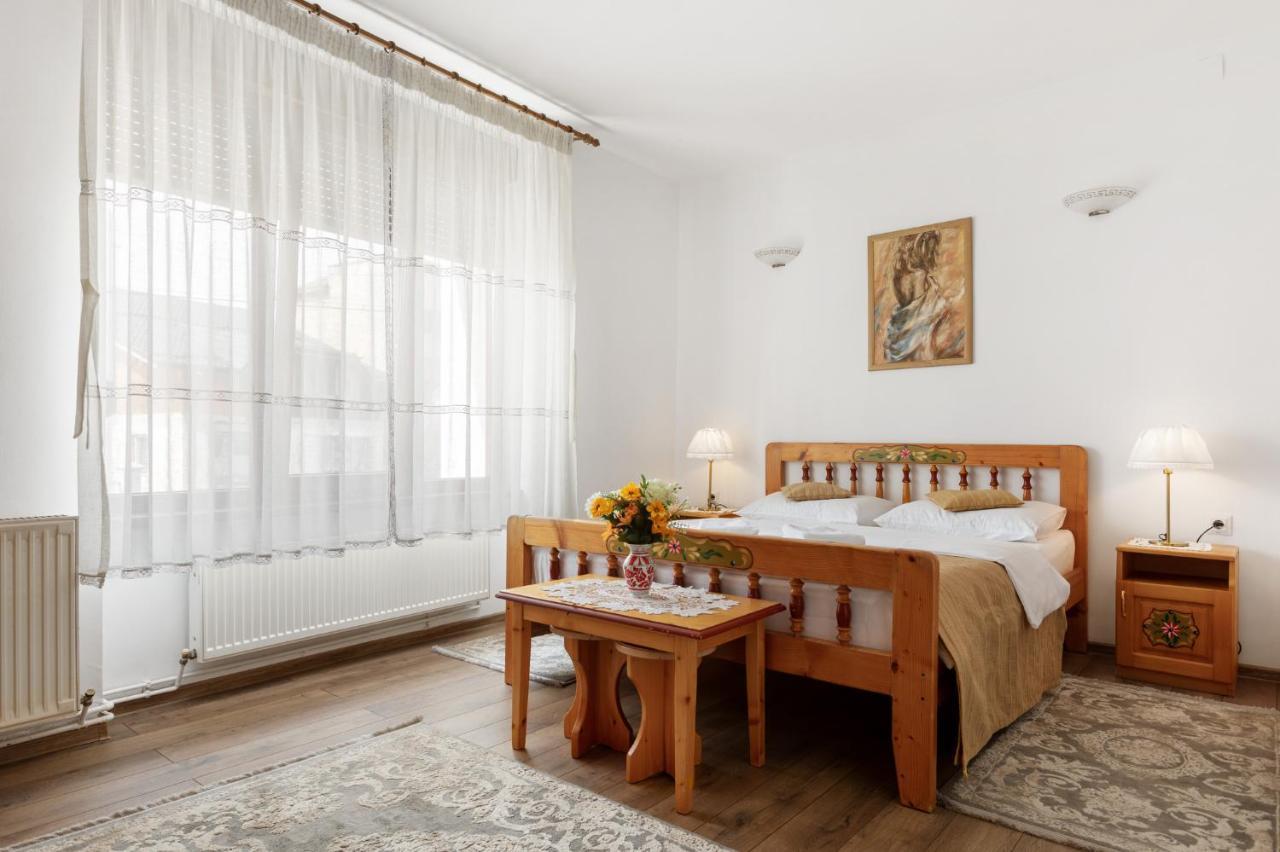 Casa Rasnoveana Bagian luar foto